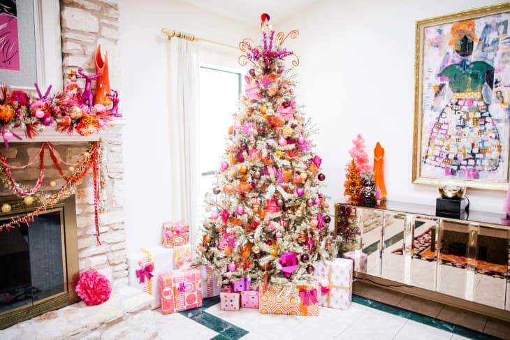 Themed clearance christmas decorations